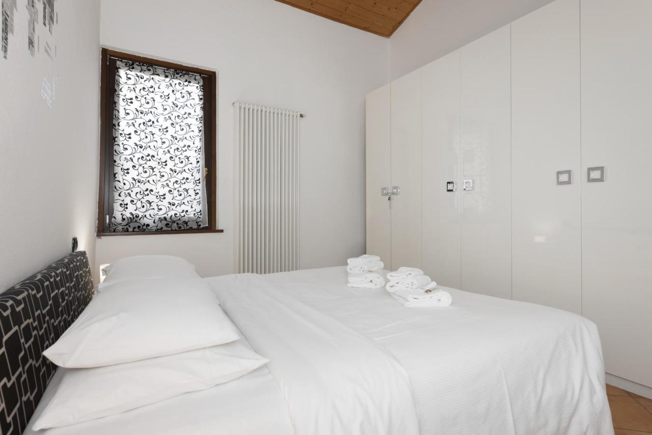 Flats4Rent Silvia Apartment Верона Екстериор снимка